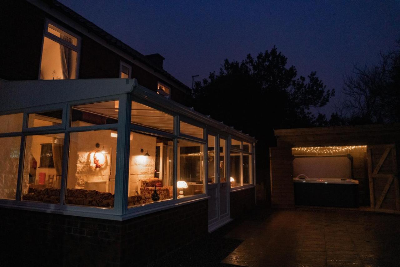 Hot Tub Pet Friendly Luxury Cosy Cottage, Near Withernsea And Patrington Welwick Exterior photo